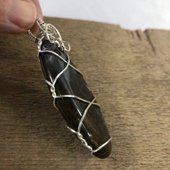 Crazy Lace Plume Agate  Necklace Pendant - Picture 3 of 5